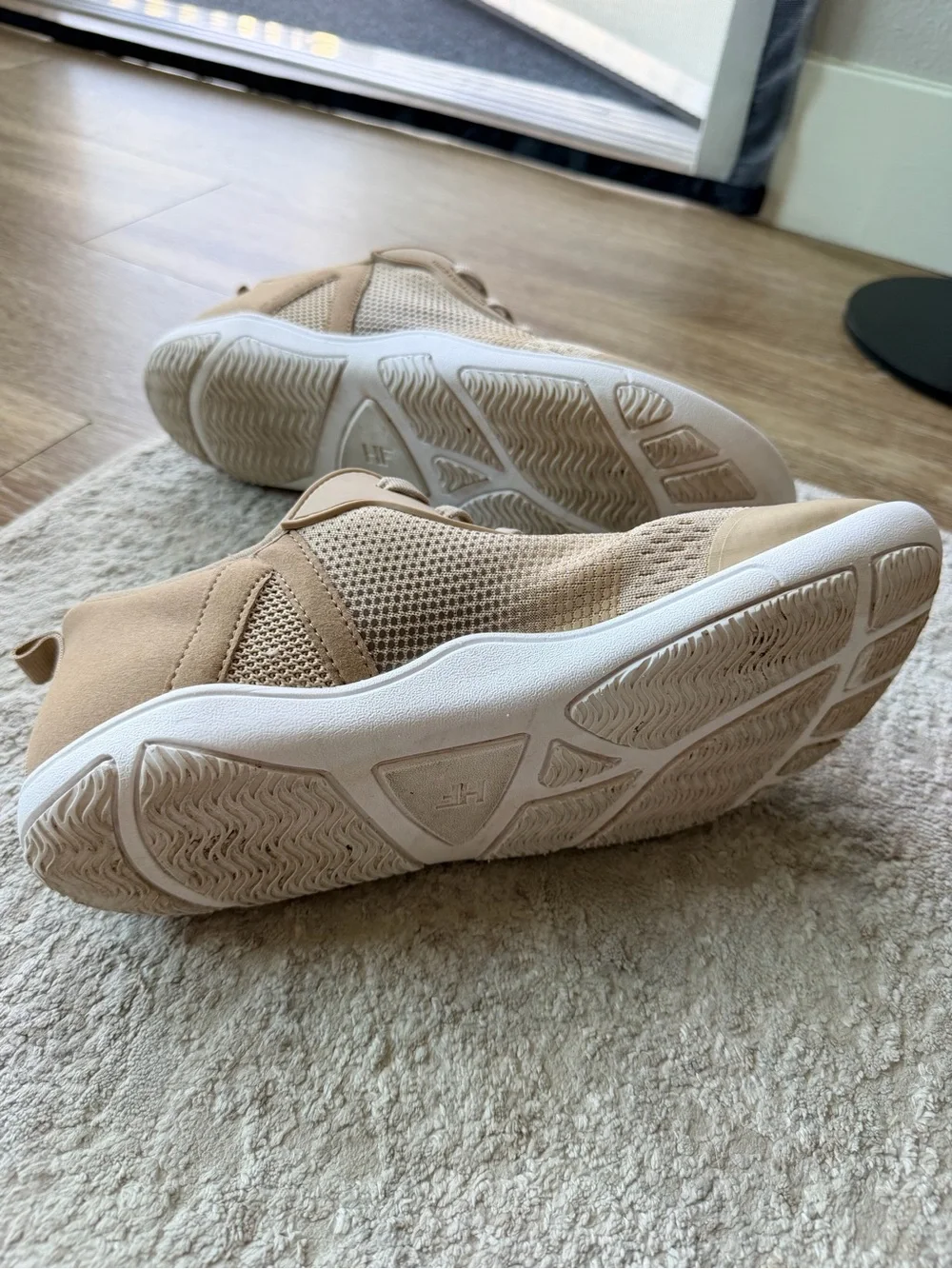 HIKE FOOTWEAR Healthy Freedom Barefoot Shoes Beige Men 8-8.5 Women 10-10.5